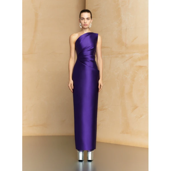 Solace London The Kira Maxi Dress in Amethyst