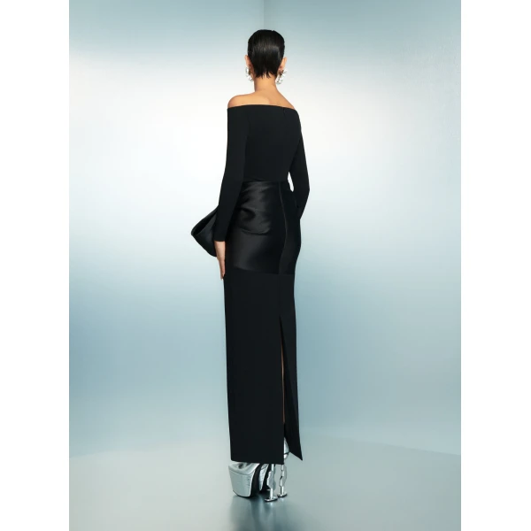 Solace London The Kori Maxi Dress in Black