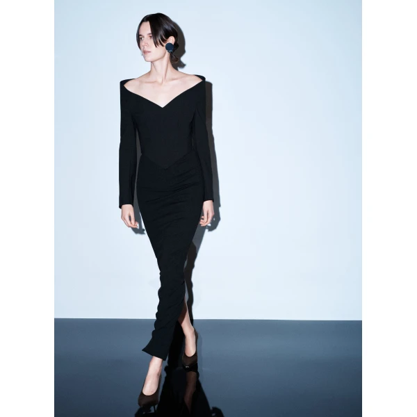 Solace London The Martine Maxi Dress in Black