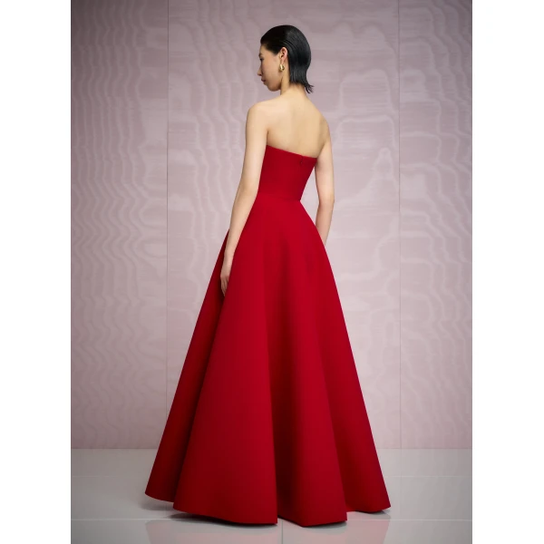 Solace London The Mathilde Maxi Dress in Crimson Red