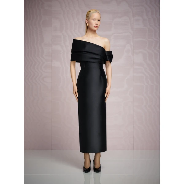 Solace London The Mirla Midaxi Dress in Black