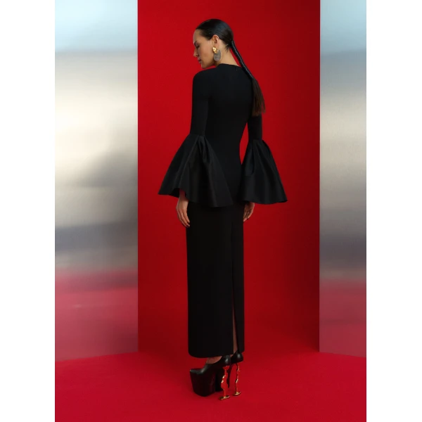 Solace London The Suri Maxi Dress in Black