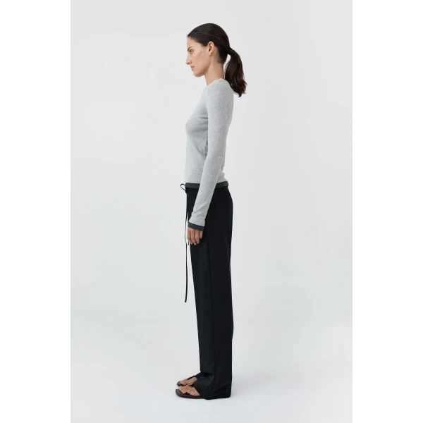 St. Agni 90s Rouleau Minimal Pants in Black, view 4