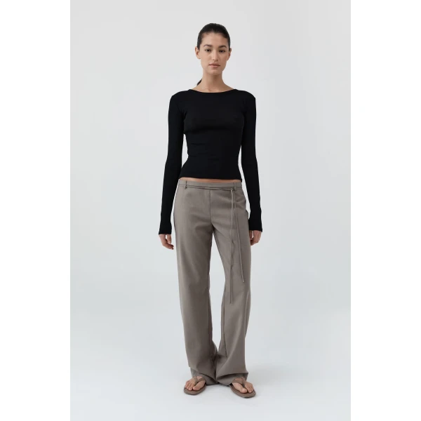 St. Agni 90s Wool Rouleau Minimal Pants in Light Taupe, view 2
