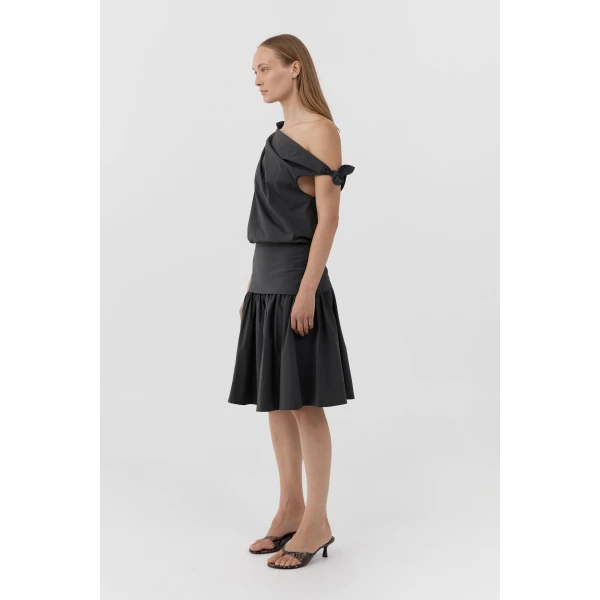 St. Agni Asymm Bow Top in Magnet, view 6
