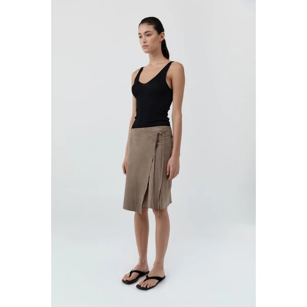 St. Agni Baby Wool Scoop Cami in Black, view 4