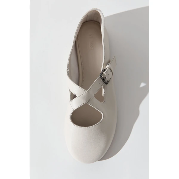St. Agni Ballerina Flat in Off White, view 3