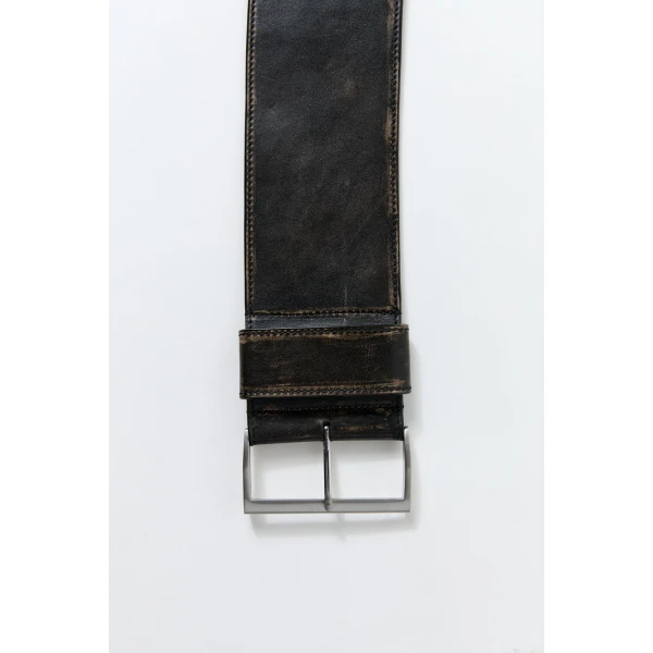 St. Agni Brushed Wide Classic Belt in Black, view 3