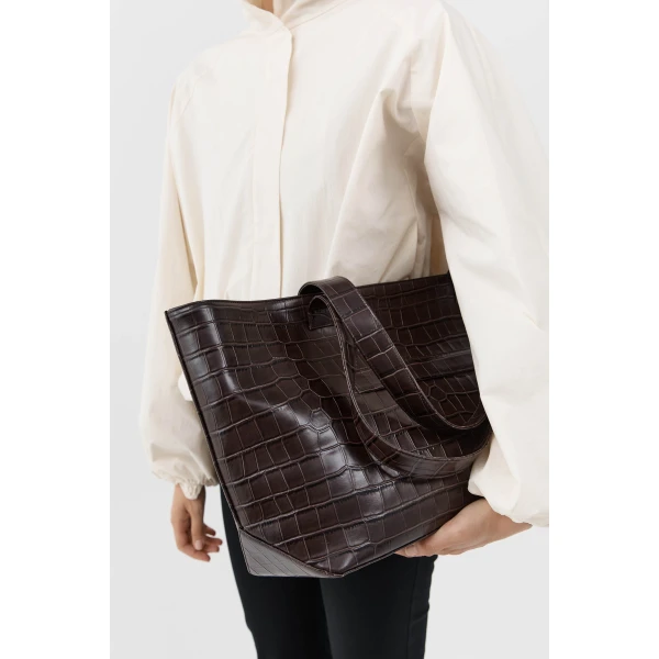St. Agni Carryall Tote in Croc Embossed Coffee, view 6