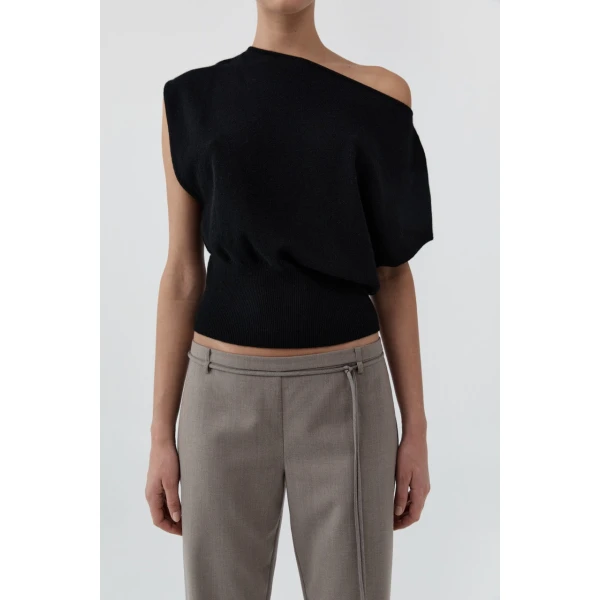 St. Agni Cashmere Asymm Top in Black, view 6