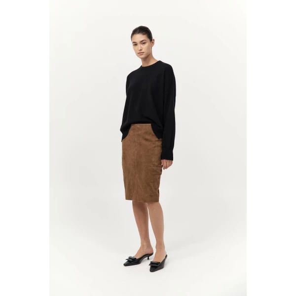 St. Agni Cashmere Sweater in Black, view 4