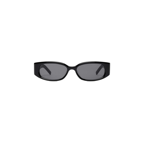 Clasico Sunglasses in Black and Grey