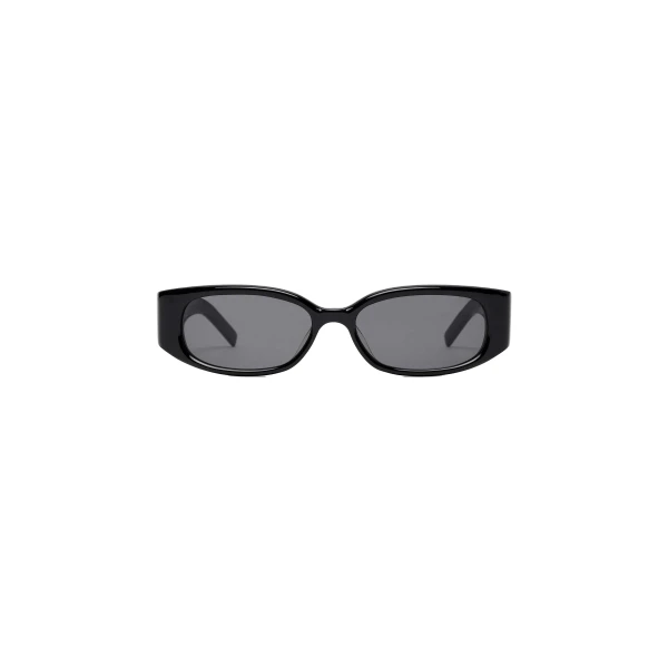 Clasico Sunglasses in Black and Grey