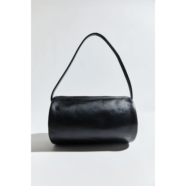 St. Agni Connolo Shoulder Bag in Black, view 4