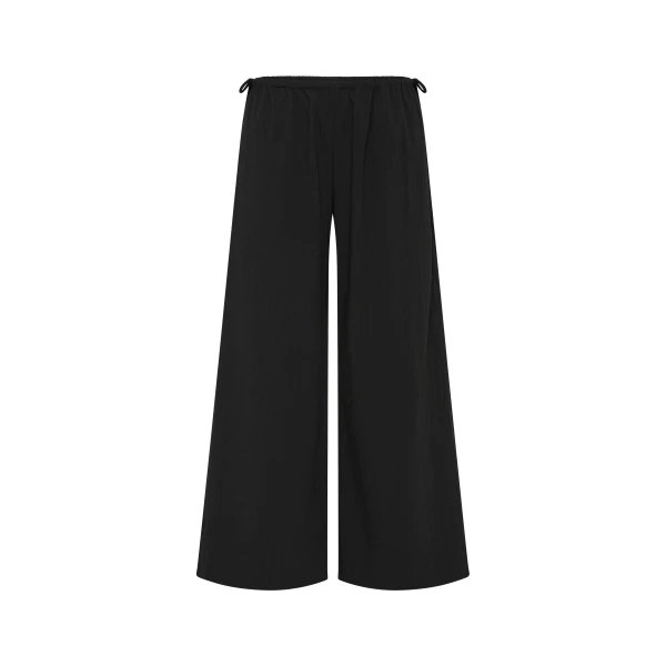 Cropped Drawstring Pants in Black