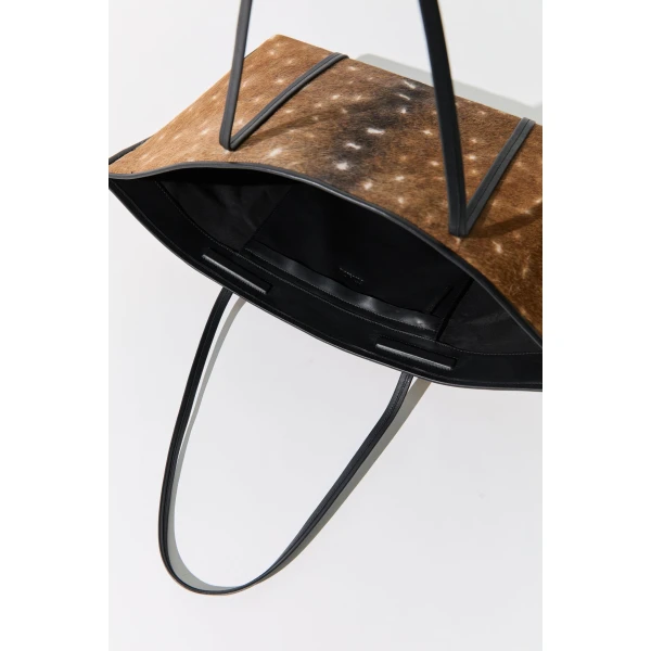 St. Agni Fawn Bateau Tote in Almond, view 5