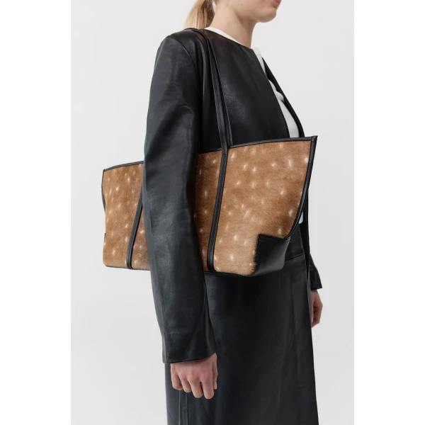 St. Agni Fawn Bateau Tote in Almond, view 6