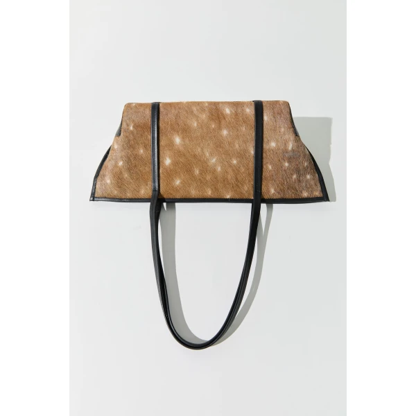St. Agni Fawn Slim Bateau Tote in Almond, view 5