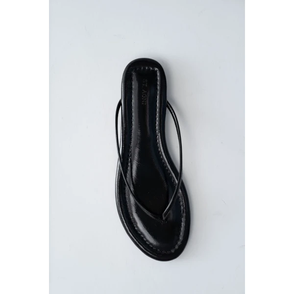 St. Agni Fine Flip Flop in Black, view 5