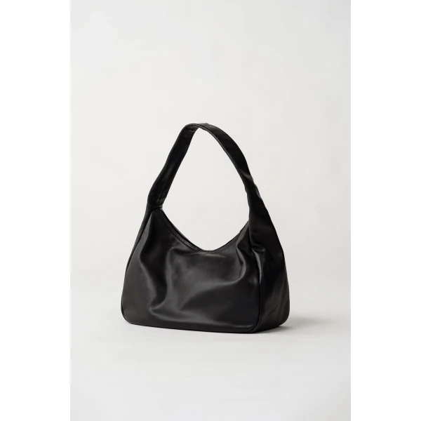 St. Agni Grande Bon Bon Bag in Black, view 4