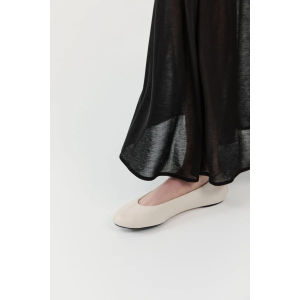 St. Agni Low Scoop Ballet Flat in Ecru, view 5