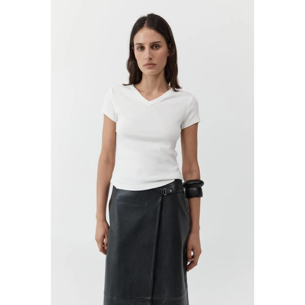St. Agni Organic Cotton V Neck Tee in White, view 2