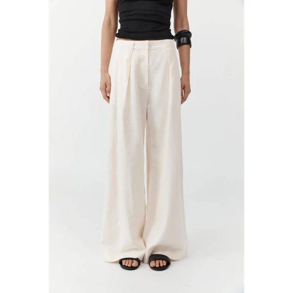 St. Agni Pleat Loop Pants in Ivory, view 3