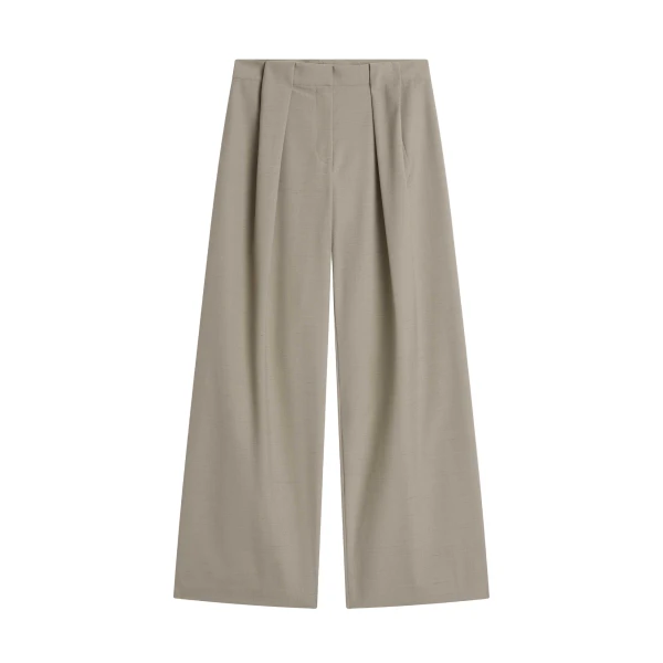 Pleat Loop Pants in Mousse