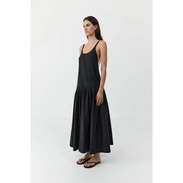 St. Agni Relaxed Pleat Dress in Black, view 3