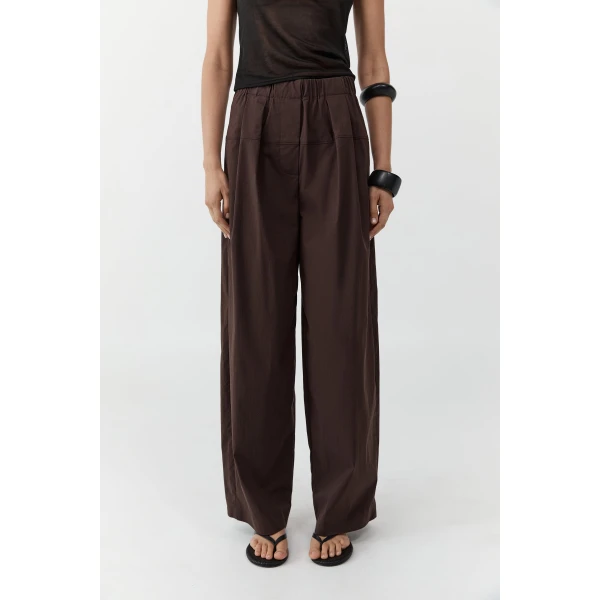 St. Agni Relaxed Pleat Pants in Bark, view 3