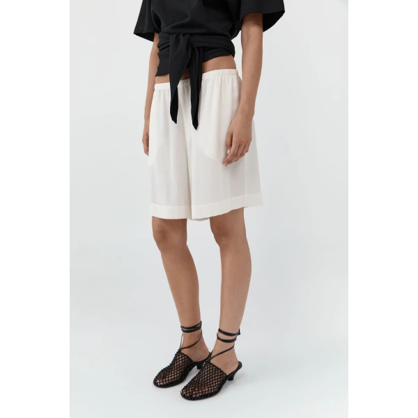 St. Agni Silk Everyday Relaxed Shorts in Tofu, view 6