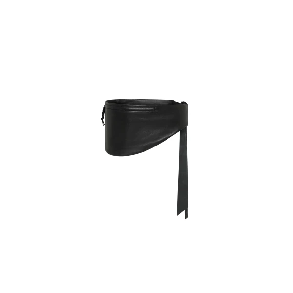 Soft Belt Bag in Black