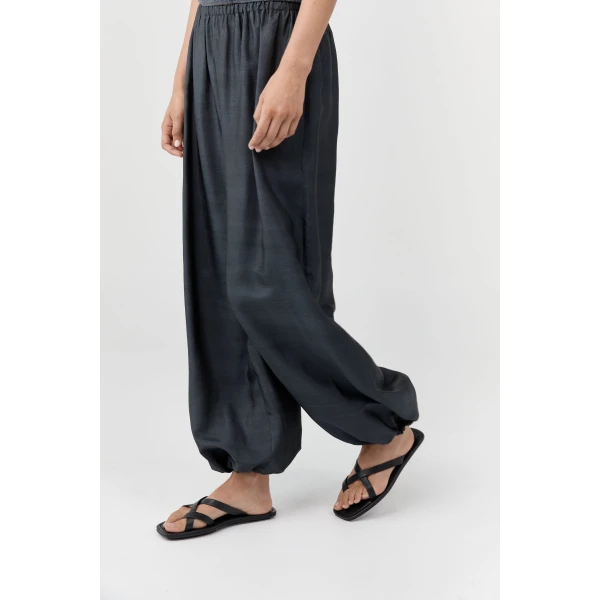 St. Agni Soft Strap Slide in Black, view 6
