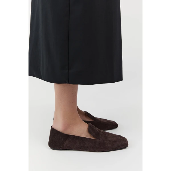 St. Agni Suede Minimal Flat Loafer in Coffee, view 3