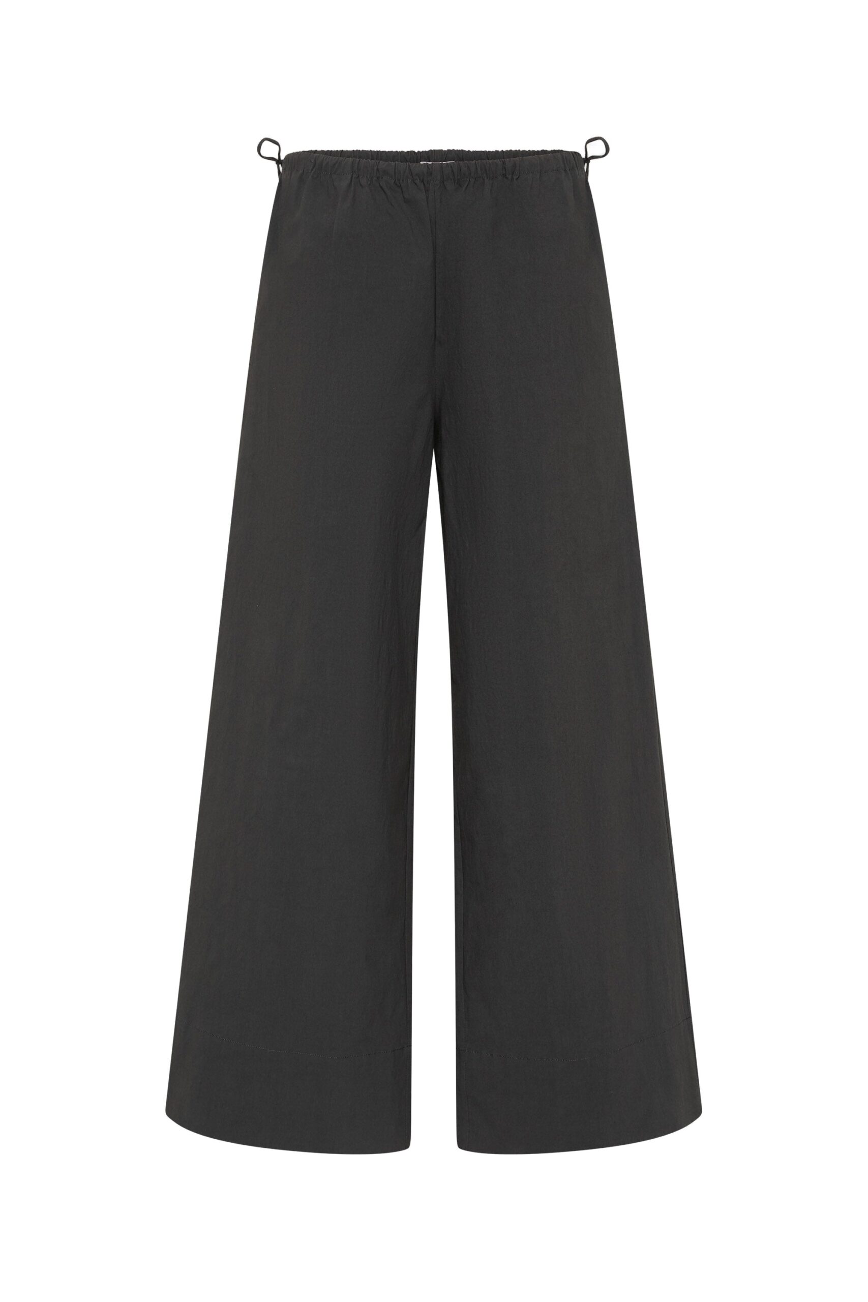 St. Agni Technical Cotton Cropped Drawstring Pants in Iron Glaze | Pants | Coveti St. Agni Technical Cotton Cropped Drawstring Pants in Iron Glaze