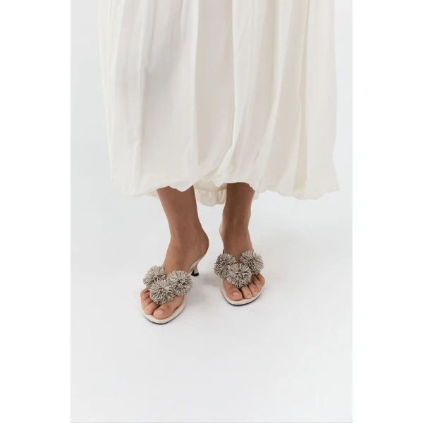 St. Agni Urchin Heel 50 in Parchment, view 4