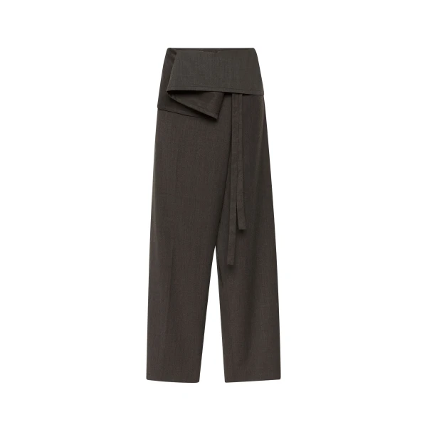St. Agni Wool Tailored Fisherman Pants in Mulch