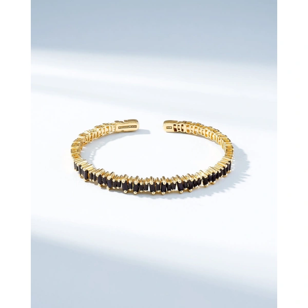 Suzanne Kalan Bold Black Sapphire Bangle in 18K Yellow Gold | Fine Bracelets | Coveti