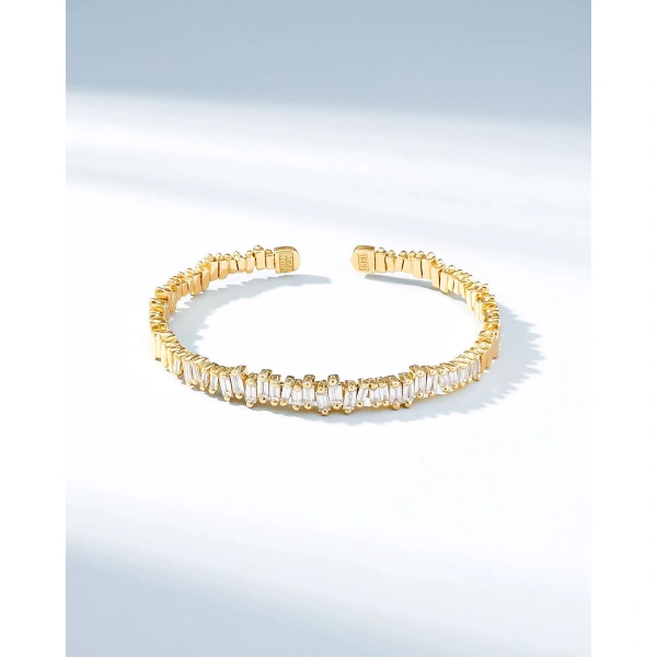 Suzanne Kalan Bold Reborn Diamond Bangle in 18K Yellow Gold | Fine Bracelets | Coveti