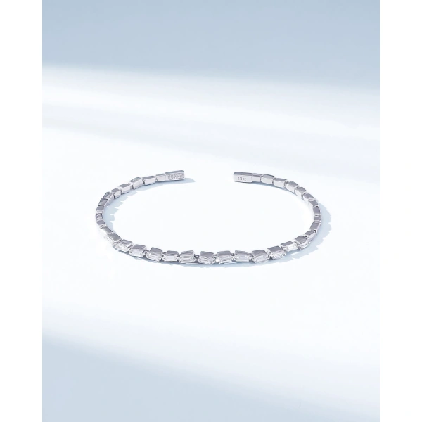 Suzanne Kalan Bold Thin Diamond Bangle in 18K White Gold | Fine Bracelets | Coveti