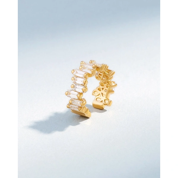 Suzanne Kalan Classic Diamond Ear Cuff in 18K Yellow Gold | Fine Earrings | Coveti