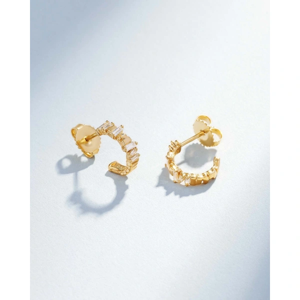 Suzanne Kalan Classic Diamond & Gold Mini Hoops in 18K Yellow Gold | Fine Earrings | Coveti