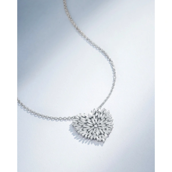 Suzanne Kalan Classic Diamond Medium Heart Pendant in 18K White Gold | Fine Necklaces | Coveti
