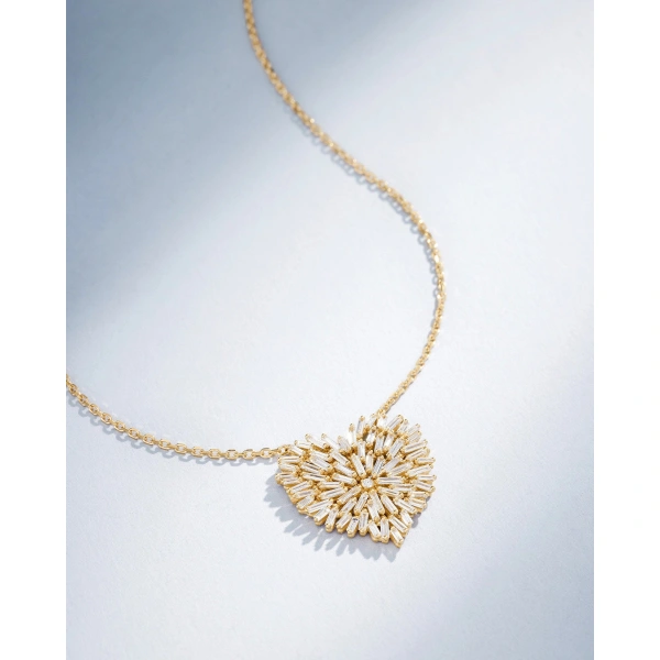 Suzanne Kalan Classic Diamond Medium Heart Pendant in 18K Yellow Gold | Fine Necklaces | Coveti