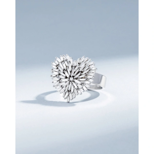Suzanne Kalan Classic Diamond Medium Heart Ring in 18K White Gold | Fine Rings | Coveti