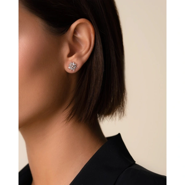 Suzanne Kalan Classic Diamond Spark Studs in 18K Rose Gold | Fine Earrings | Coveti