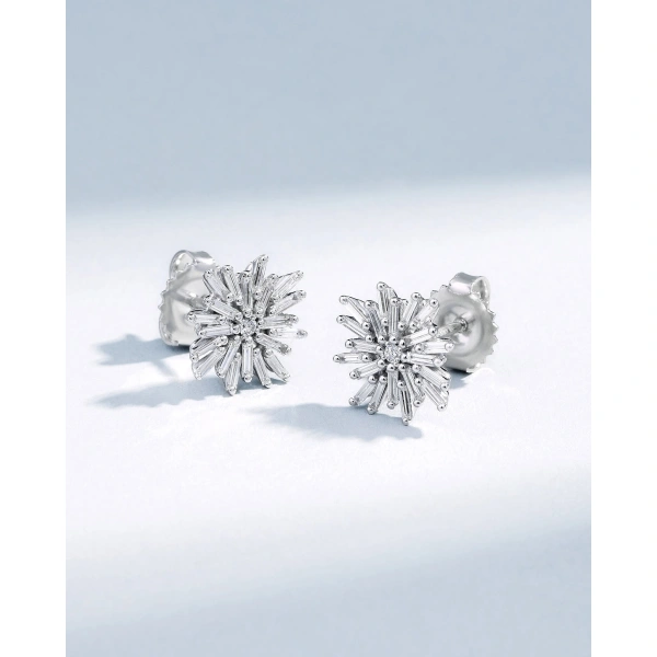 Suzanne Kalan Classic Diamond Spark Studs in 18K White Gold | Fine Earrings | Coveti