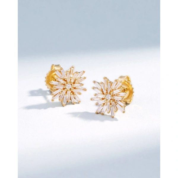 Suzanne Kalan Classic Diamond Spark Studs in 18K Yellow Gold | Fine Earrings | Coveti
