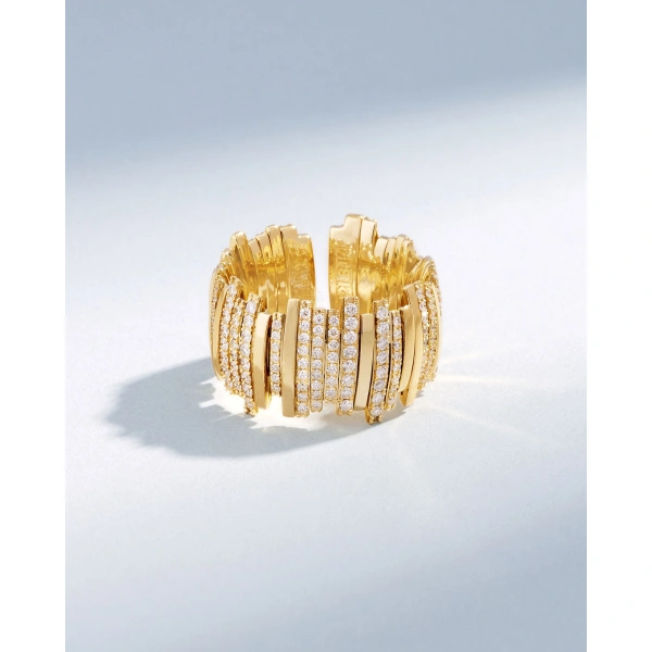 Suzanne Kalan Classic Gold Half Pave Diamond Milli Band in 18K Yellow Gold | Fine Rings | Coveti
