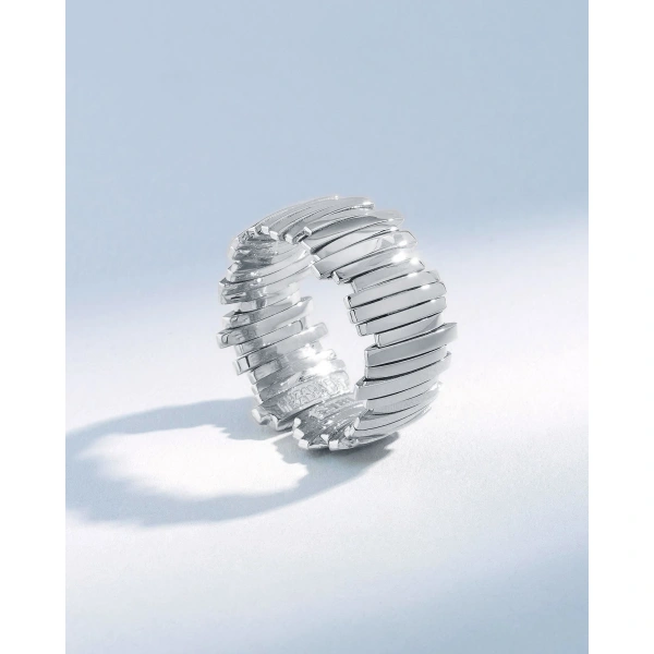 Suzanne Kalan Classic Gold Milli Band in 18K White Gold | Fine Rings | Coveti